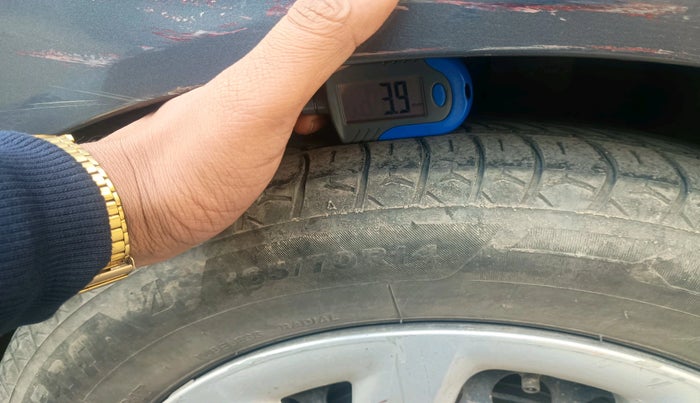 2017 Hyundai Grand i10 MAGNA 1.2 KAPPA VTVT, CNG, Manual, 72,081 km, tyre