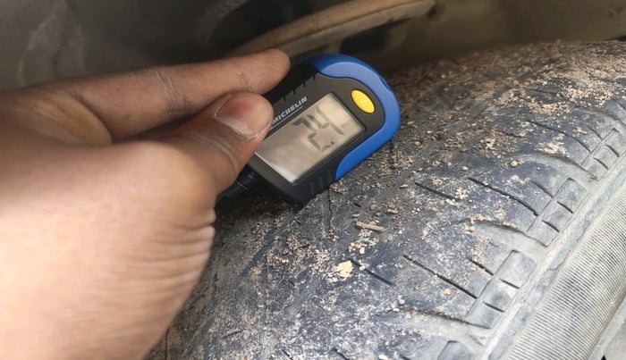 2016 Maruti Swift Dzire TOUR DIESEL, Diesel, Manual, 1,77,460 km, tyre