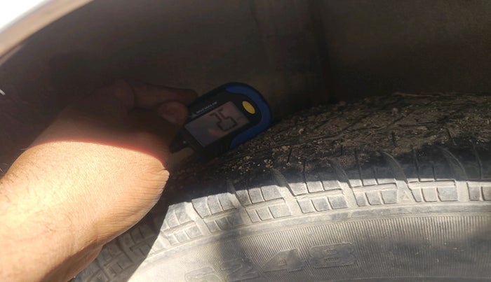 2016 Maruti Swift Dzire TOUR DIESEL, Diesel, Manual, 1,77,460 km, tyre