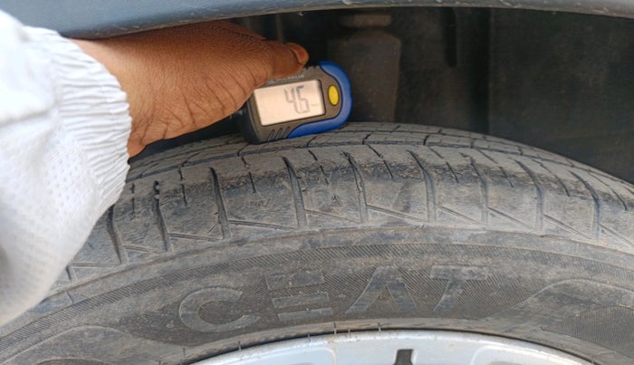 2024 Renault TRIBER RXL MT, Petrol, Manual, 22,341 km, tyre