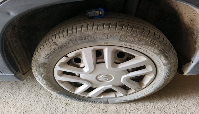 2016 Maruti Vitara Brezza LDI (O), Diesel, Manual, 98,735 km, tyre