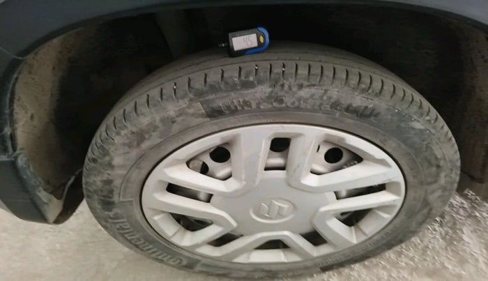 2016 Maruti Vitara Brezza LDI (O), Diesel, Manual, 98,735 km, tyre