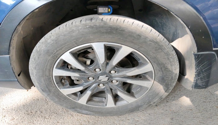 2018 Maruti S Cross ZETA 1.3, Diesel, Manual, 1,72,333 km, tyre