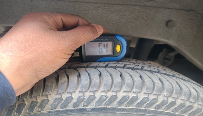 2013 Maruti Alto K10 LXI, Petrol, Manual, 49,233 km, tyre