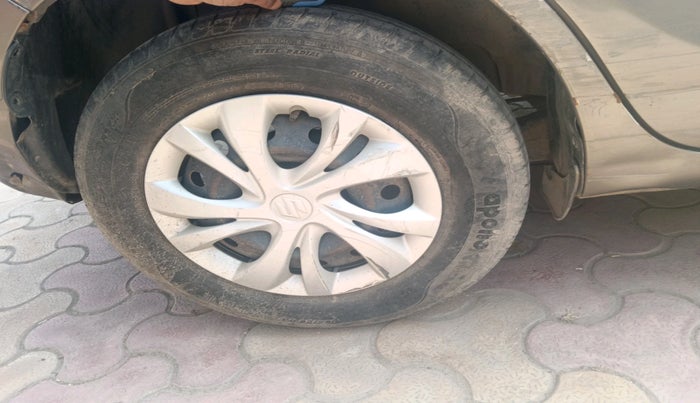 2018 Maruti Swift VXI, Petrol, Manual, 30,060 km, tyre