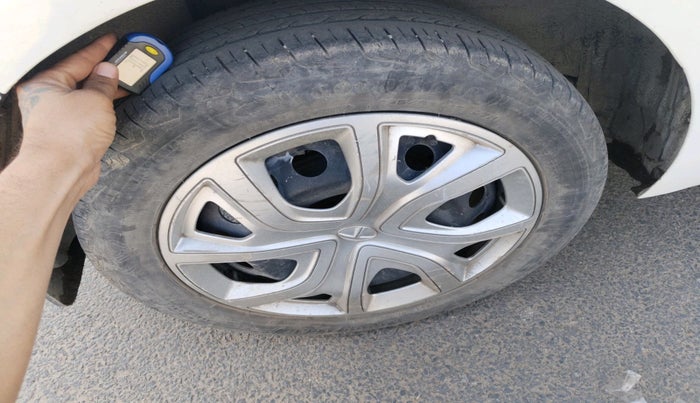 2022 Tata ALTROZ XT PETROL, Petrol, Manual, 49,854 km, tyre