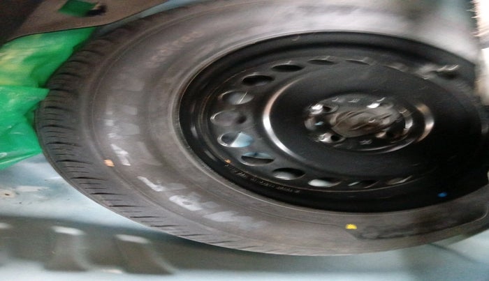 2021 Maruti Baleno DELTA PETROL 1.2, Petrol, Manual, 27,000 km, tyre