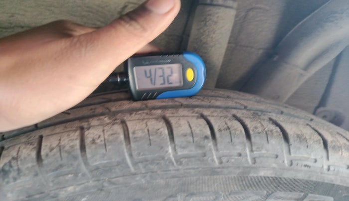 2020 Hyundai GRAND I10 NIOS SPORTZ AMT 1.2 KAPPA VTVT, Petrol, Automatic, 24,000 km, tyre