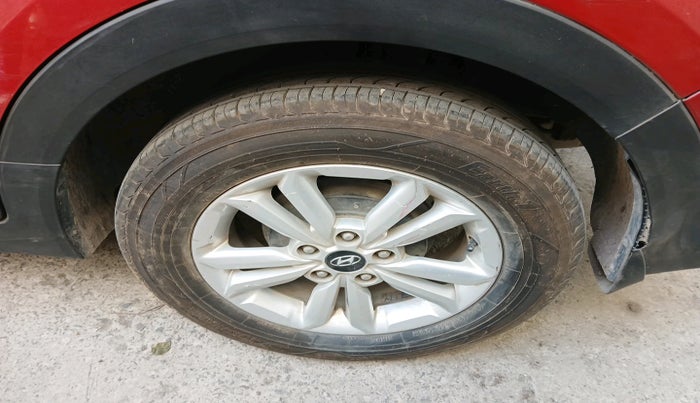 2016 Hyundai Creta SX PLUS 1.6 PETROL, Petrol, Manual, 80,135 km, tyre