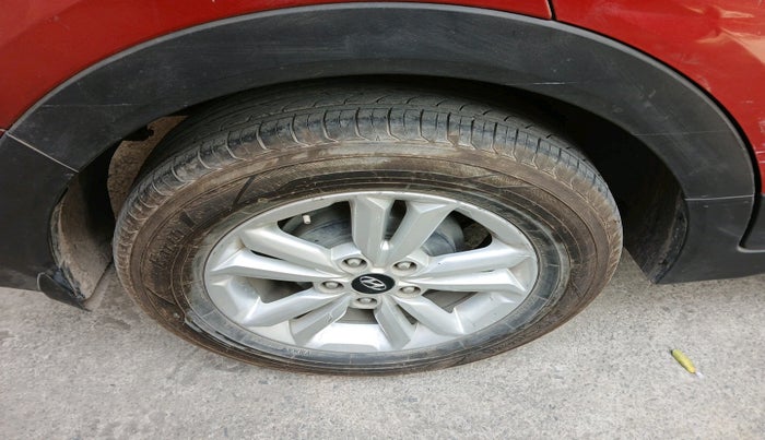 2016 Hyundai Creta SX PLUS 1.6 PETROL, Petrol, Manual, 80,135 km, tyre