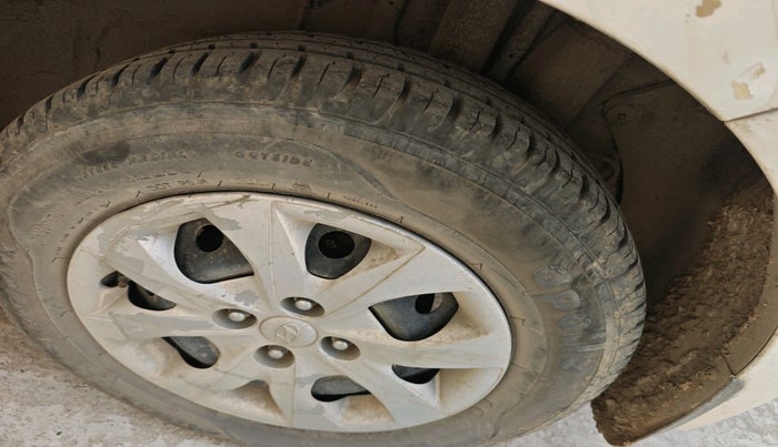 2016 Hyundai Elite i20 SPORTZ 1.2, Petrol, Manual, 45,943 km, tyre