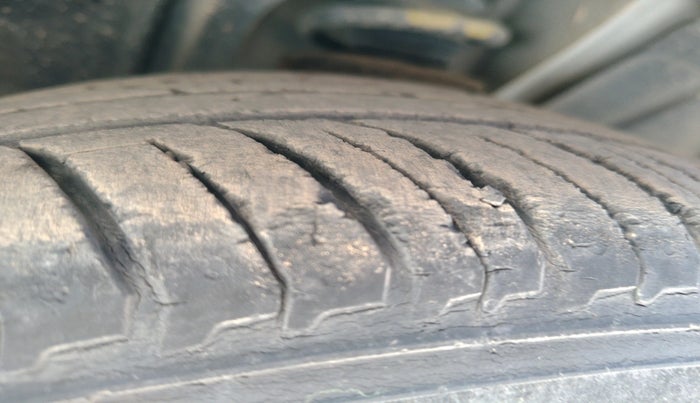 2021 Nissan MAGNITE XV MT, Petrol, Manual, 22,705 km, tyre