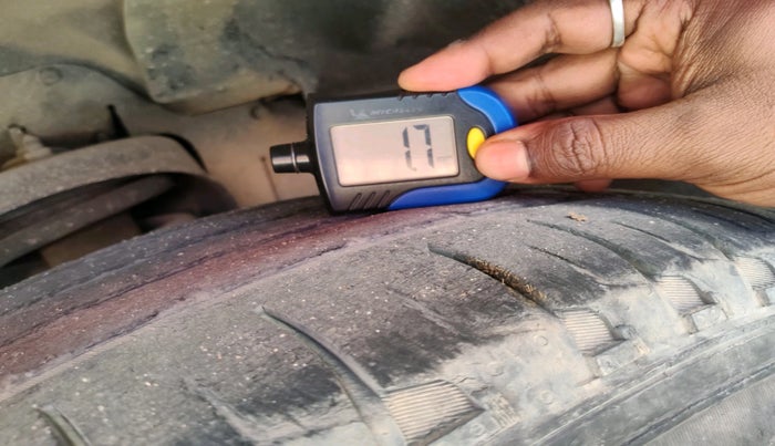 2015 Mahindra Scorpio S4, Diesel, Manual, 1,10,897 km, tyre