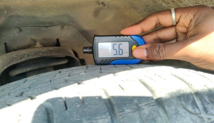 2015 Mahindra Scorpio S4, Diesel, Manual, 1,10,897 km, tyre