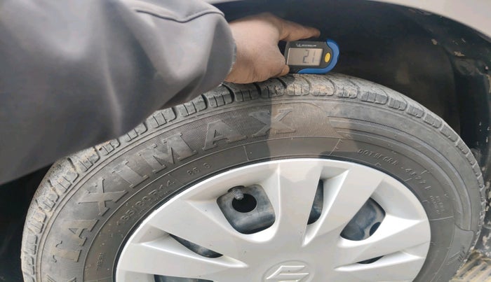 2013 Maruti Swift Dzire VXI, Petrol, Manual, 57,057 km, tyre