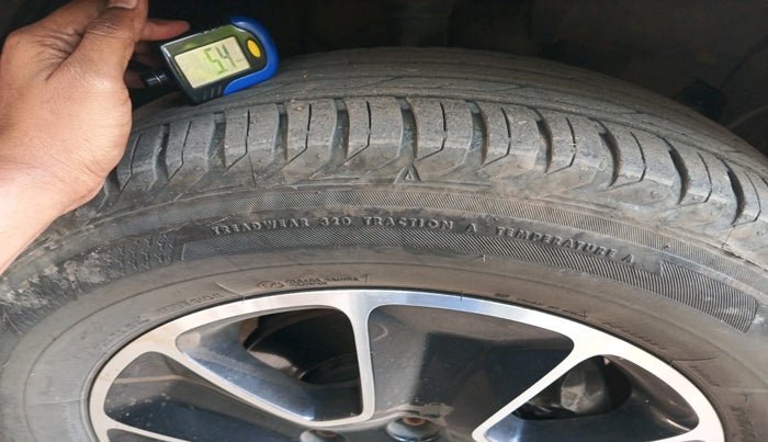 2019 Renault Duster 110 PS RXS 4X2 AMT DIESEL, Diesel, Automatic, 81,010 km, tyre