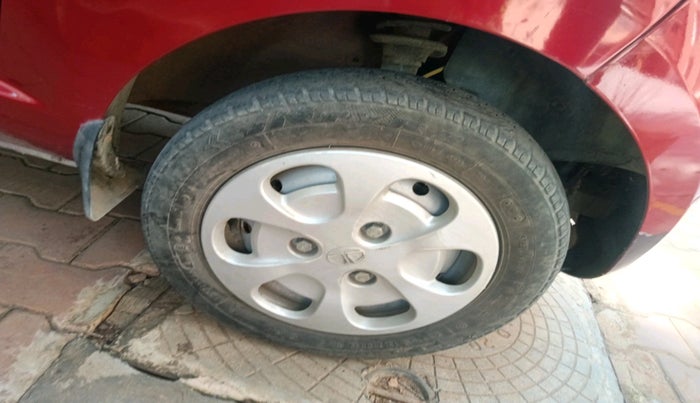 2016 Tata Nano TWIST XTA, Petrol, Automatic, 13,236 km, tyre