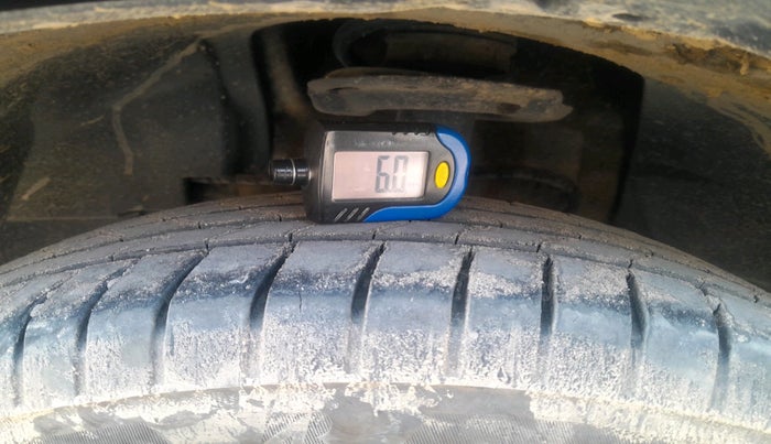 2020 Tata NEXON XM PETROL, Petrol, Manual, 85,229 km, tyre