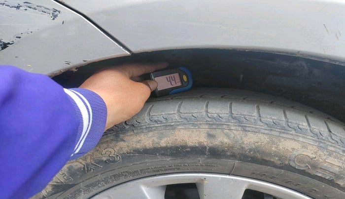 2014 Maruti Ertiga VDI, Diesel, Manual, 1,26,638 km, tyre