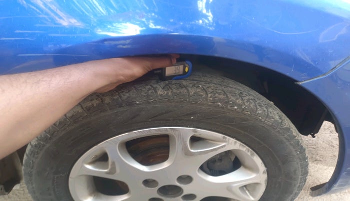 2015 Renault Scala RXZ DIESEL, Diesel, Manual, 2,23,121 km, tyre