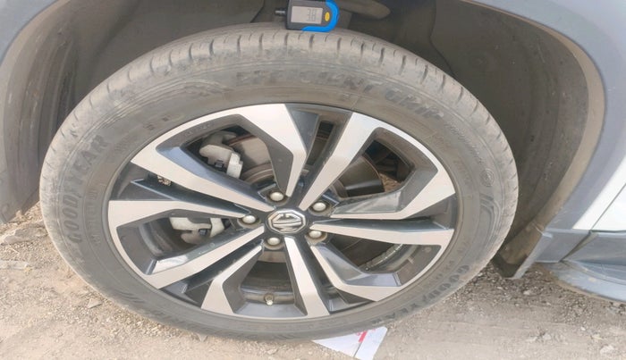 2023 MG HECTOR SAVVY PRO 1.5 TURBO CVT PETROL, Petrol, Automatic, 24,510 km, tyre