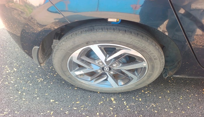 2022 Hyundai GRAND I10 NIOS SPORTZ 1.0 TURBO GDI, Petrol, Manual, 25,402 km, tyre