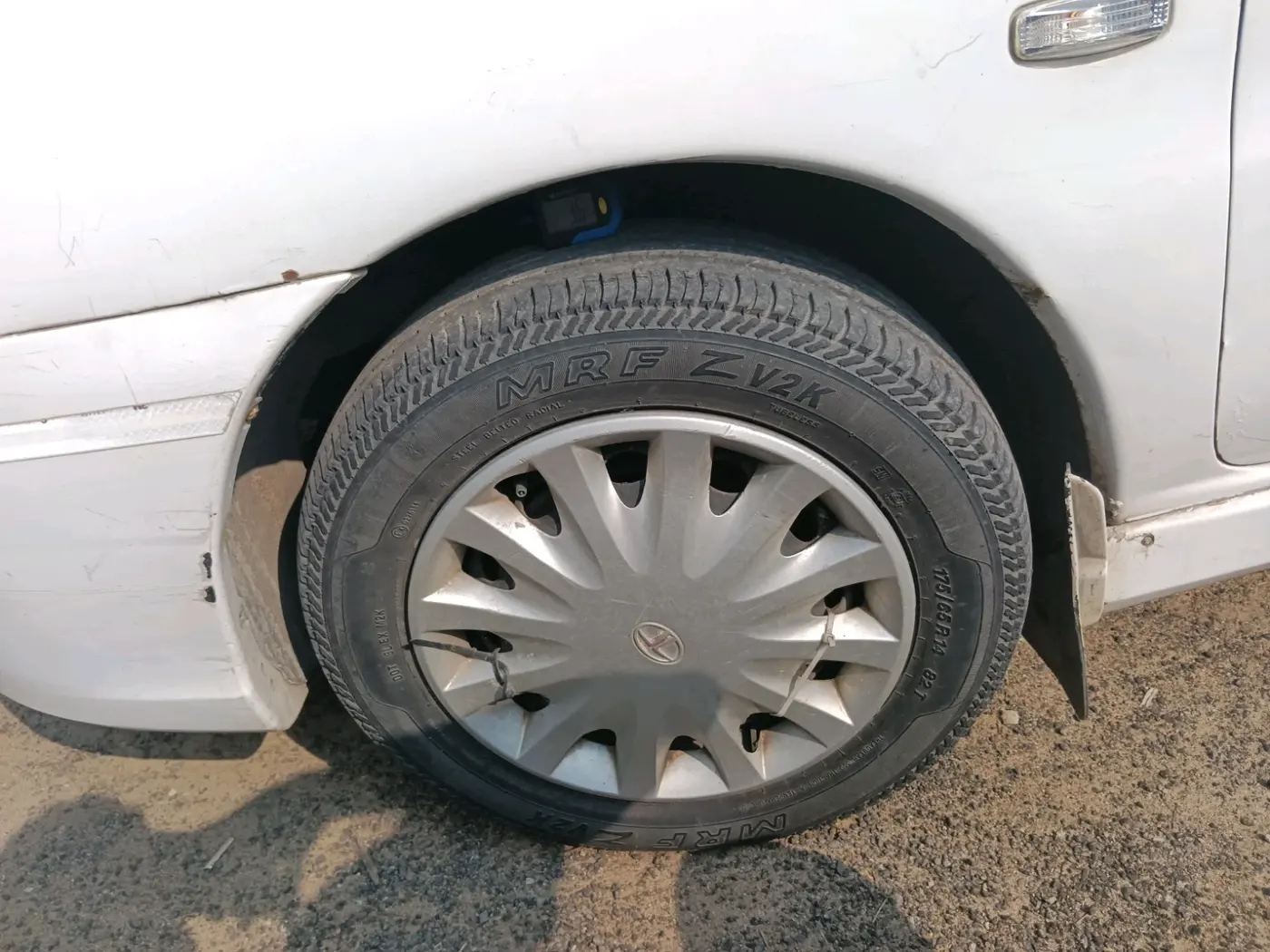 2010 Tata Indigo CS LS TDI, Diesel, Manual, 2,82,539 km, tyre