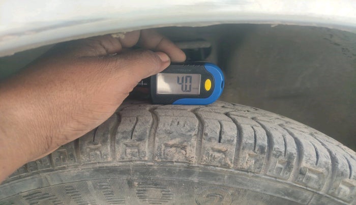 2013 Maruti Alto 800 LXI, Petrol, Manual, 22,436 km, tyre