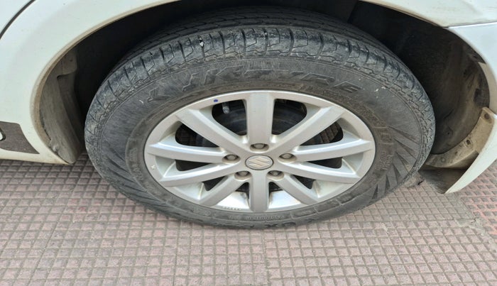 2013 Maruti SX4 ZXI, Petrol, Manual, 41,235 km, tyre