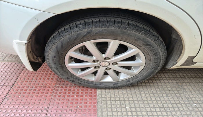 2013 Maruti SX4 ZXI, Petrol, Manual, 41,235 km, tyre