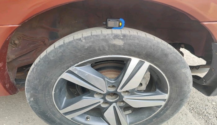 2016 Renault Koleos 4x2 MT, Diesel, Manual, 1,09,712 km, tyre