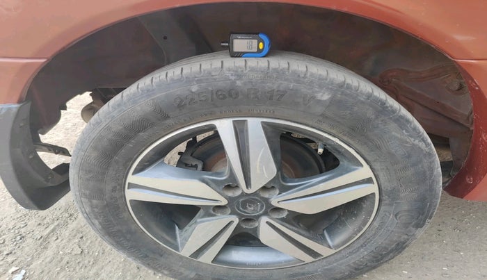 2016 Renault Koleos 4x2 MT, Diesel, Manual, 1,09,712 km, tyre