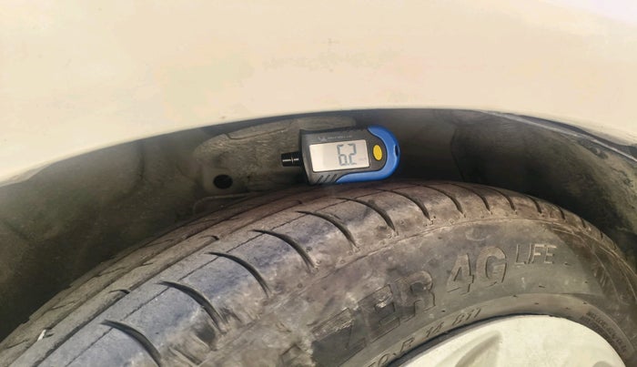 2018 Maruti Celerio VXI CNG, Petrol, Manual, 1,65,235 km, tyre