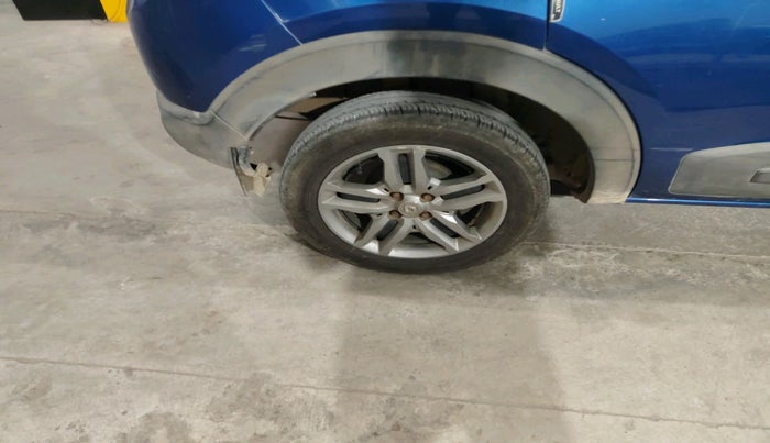 2021 Renault TRIBER RXZ, Petrol, Manual, 82,600 km, tyre