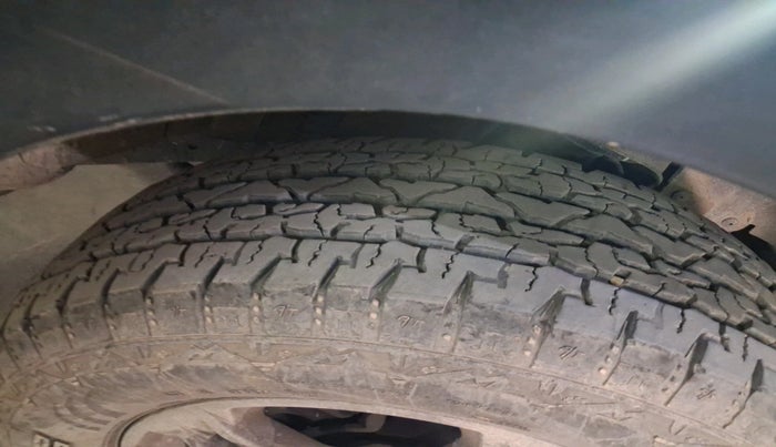 2022 Mahindra Thar LX HARD TOP 4WD MT, Diesel, Manual, 25,036 km, tyre