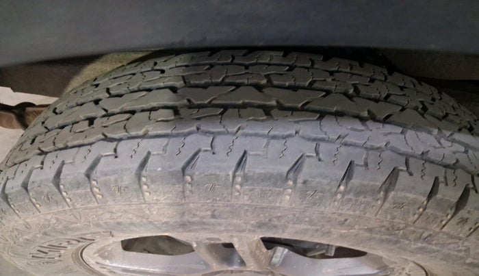 2022 Mahindra Thar LX HARD TOP 4WD MT, Diesel, Manual, 25,036 km, tyre