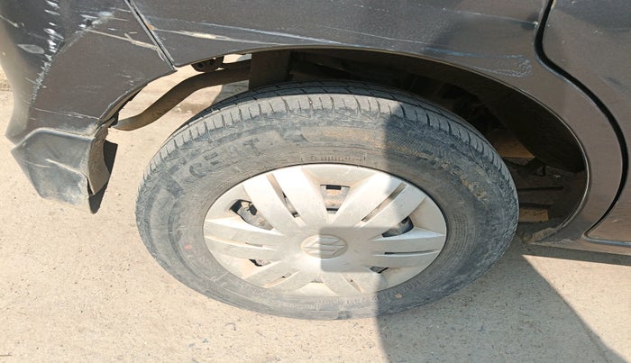 2019 Maruti Alto LXI, Petrol, Manual, 51,649 km, tyre