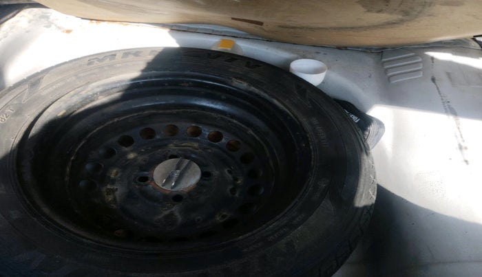 2015 Honda Amaze 1.2L I-VTEC SX, Petrol, Manual, 68,056 km, tyre