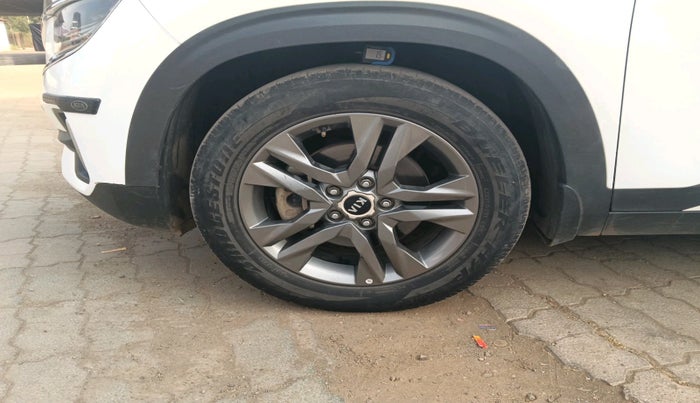 2020 KIA SELTOS HTX PLUS 1.5 DIESEL, Diesel, Manual, 1,41,516 km, tyre