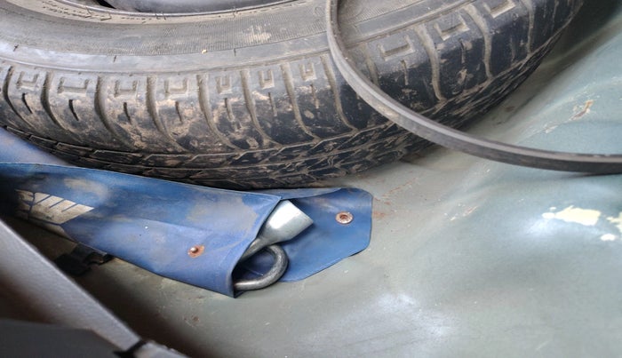 2015 Maruti Alto 800 LXI, Petrol, Manual, 67,280 km, tyre