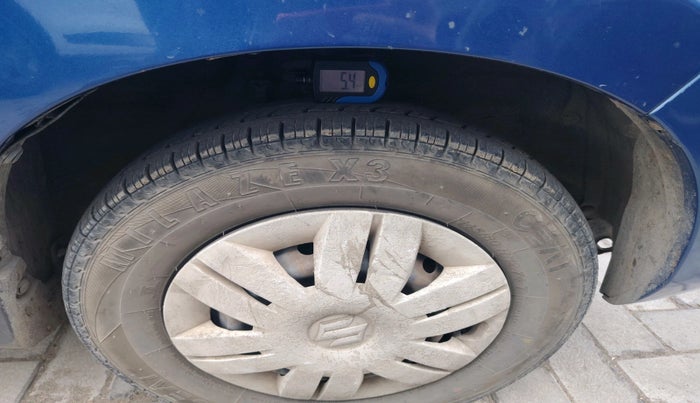 2015 Maruti Alto 800 LXI, Petrol, Manual, 67,280 km, tyre