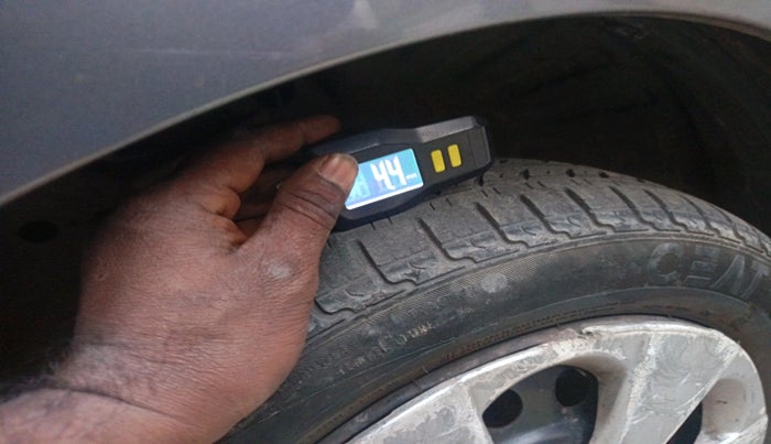 2014 Maruti Wagon R 1.0 VXI, Petrol, Manual, 91,660 km, tyre