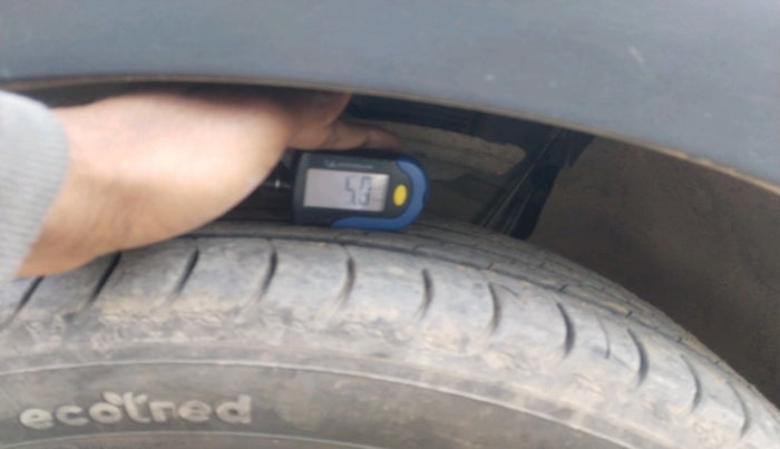 2024 Volkswagen TAIGUN COMFORTLINE 1.0 TSI MT, Petrol, Manual, 30,246 km, tyre