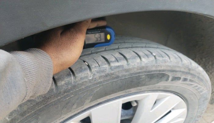 2024 Volkswagen TAIGUN COMFORTLINE 1.0 TSI MT, Petrol, Manual, 30,246 km, tyre