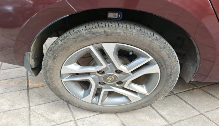 2022 Tata TIGOR XZA PLUS PETROL, Petrol, Automatic, 10,232 km, tyre