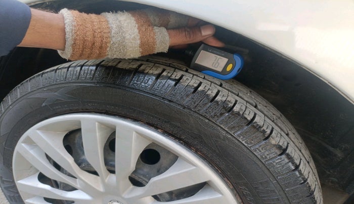 2017 Maruti Wagon R 1.0 VXI, Petrol, Manual, 54,369 km, tyre