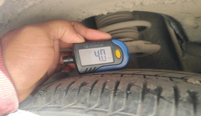 2019 Tata Tiago XM PETROL, Petrol, Manual, 79,420 km, tyre