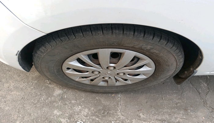 2013 Hyundai Grand i10 MAGNA 1.2 KAPPA VTVT, Petrol, Manual, 38,035 km, tyre