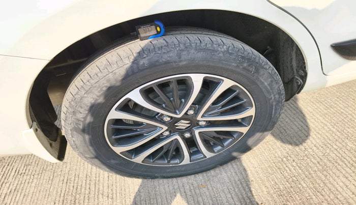 2022 Maruti Ertiga ZXI  CNG, Petrol, Manual, 44,991 km, tyre