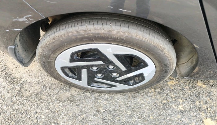 2023 Hyundai GRAND I10 NIOS SPORTZ 1.2 KAPPA VTVT, Petrol, Manual, 15,002 km, tyre